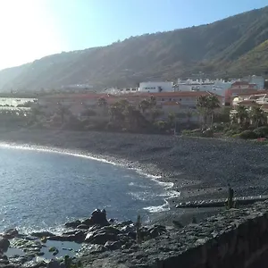 aptos-las-salinas.in-canary-islands.com/